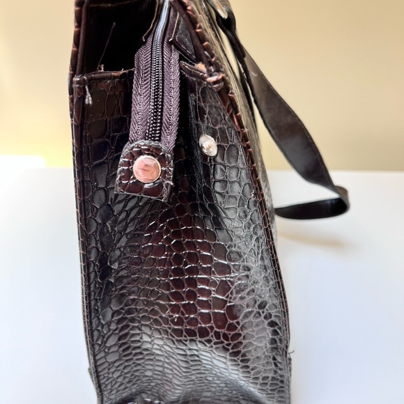 Coldwater Creek Faux Alligator Print Large Tote Bag - Picture 2 of 9